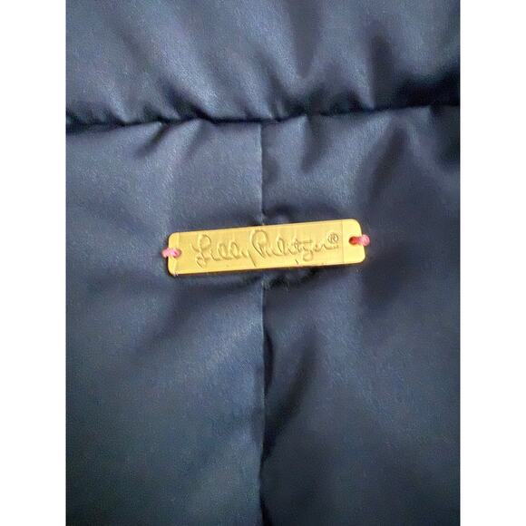 Lilly Pulitzer Navy Puffer Vest Floral Lining M Gold Zipper Quilted Winterwear - Picture 4 of 6